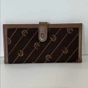 1970’s Vintage Etienne Aigner Brown Logo Continental Wallet